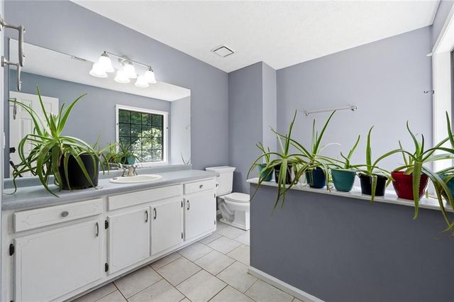 5548 Elderberry Lane, Flowery Branch, GA 30542