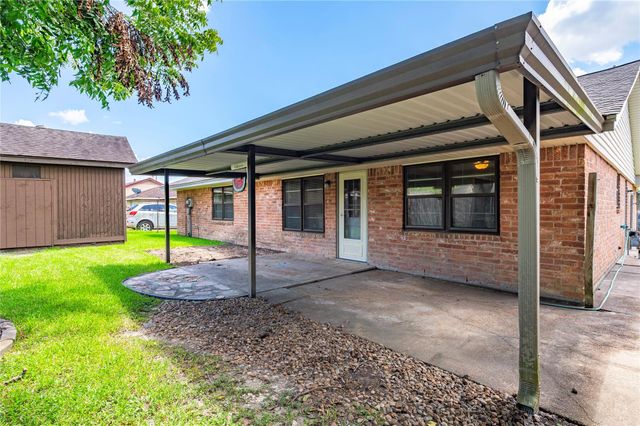 10411 Glenkirk, Houston, TX 77089