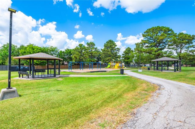 10411 Glenkirk, Houston, TX 77089