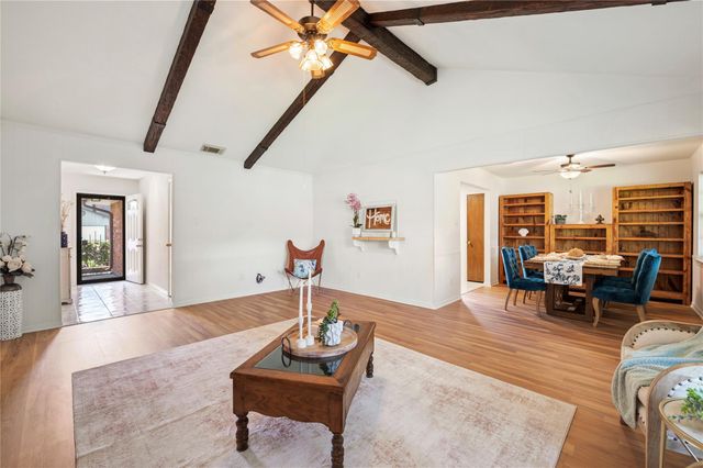 10411 Glenkirk, Houston, TX 77089
