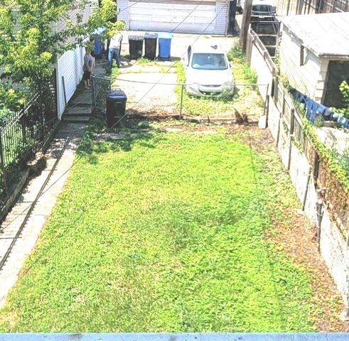 4534 S Honore Street, Chicago, IL 60609