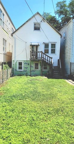4534 S Honore Street, Chicago, IL 60609