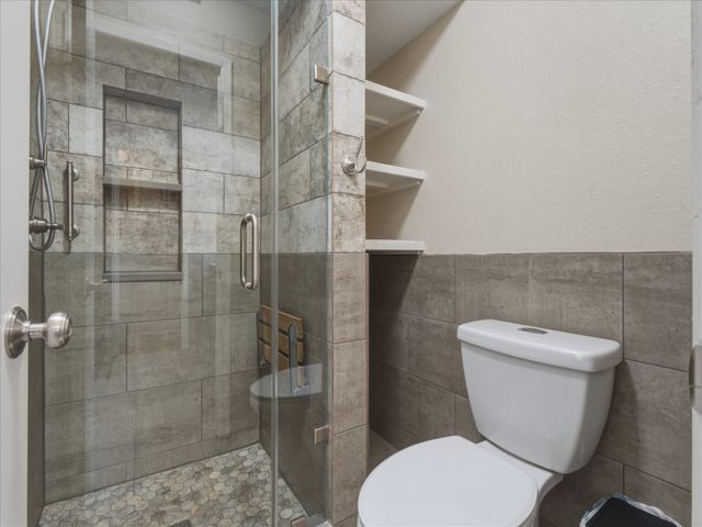 538 Harvest Hill Street, Lewisville, TX 75067