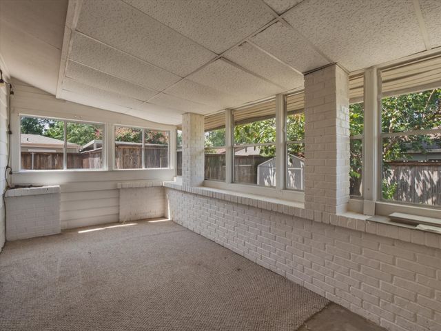 538 Harvest Hill Street, Lewisville, TX 75067