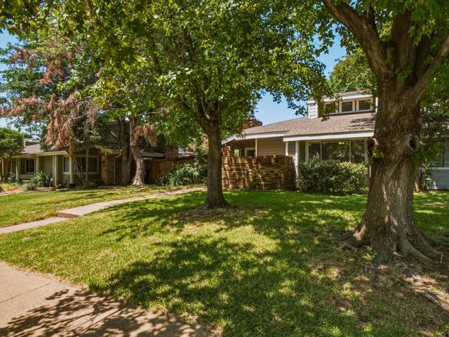 538 Harvest Hill Street, Lewisville, TX 75067