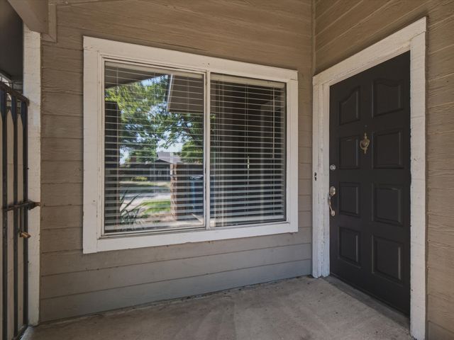 538 Harvest Hill Street, Lewisville, TX 75067