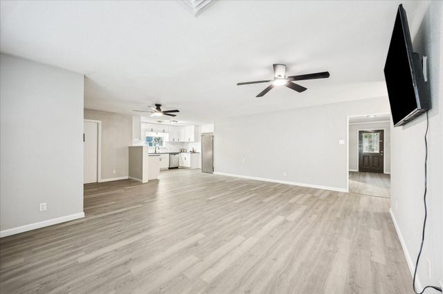 11910 11th Street, Santa Fe, TX 77510