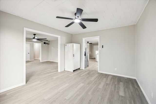 11910 11th Street, Santa Fe, TX 77510