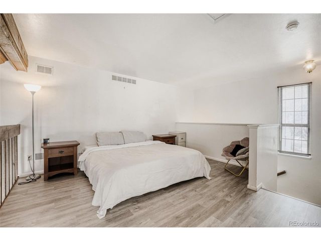 2621 S Xanadu Way B, Aurora, CO 80014