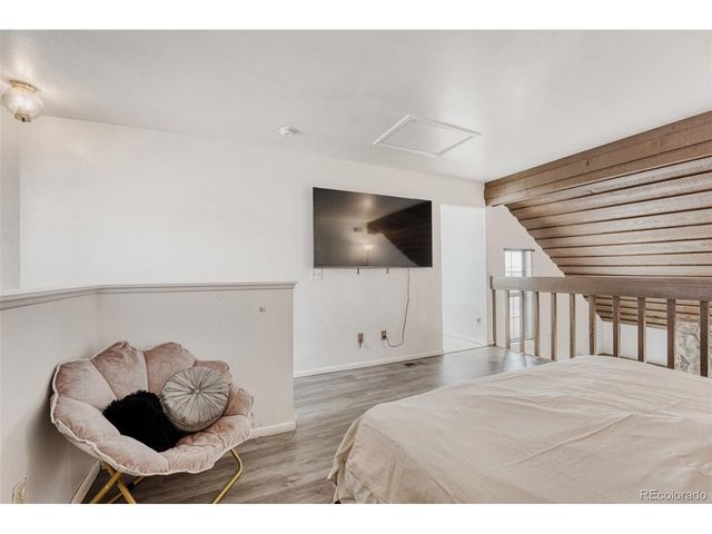 2621 S Xanadu Way B, Aurora, CO 80014