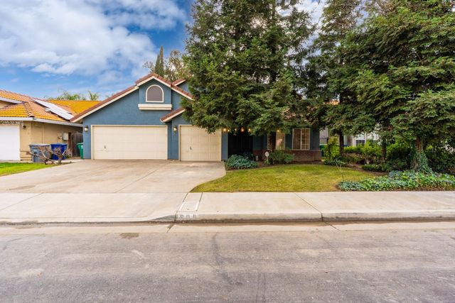 909 Neal St, Los Banos, CA 93635