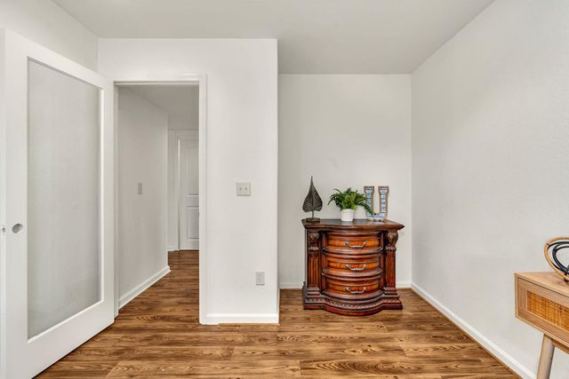 909 Neal St, Los Banos, CA 93635