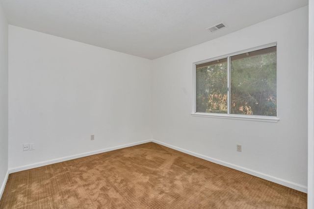 909 Neal St, Los Banos, CA 93635