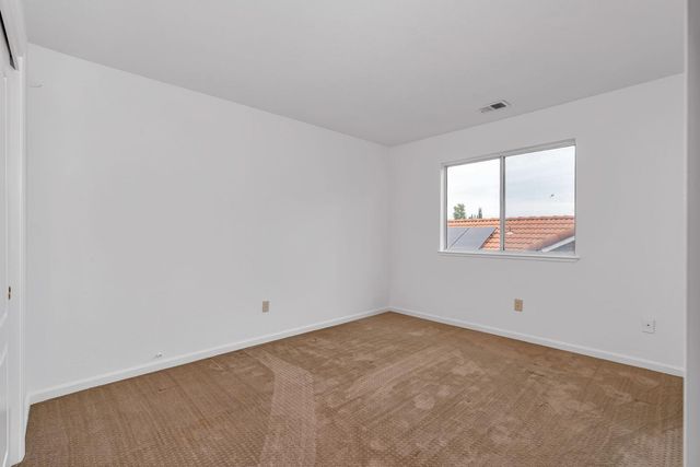 909 Neal St, Los Banos, CA 93635