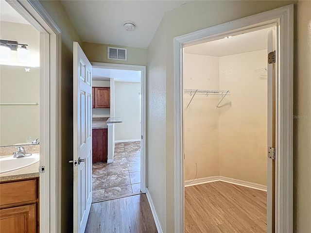 838 N IOWA AVENUE, Lakeland, FL 33801