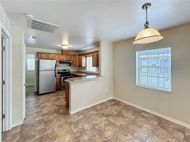 838 N IOWA AVENUE, Lakeland, FL 33801