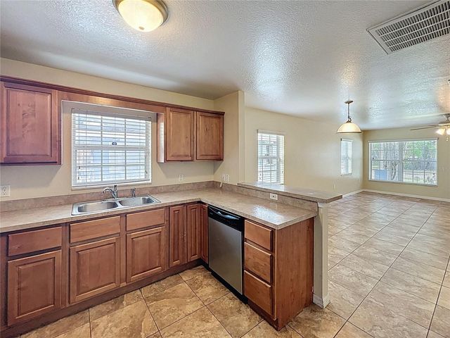 838 N IOWA AVENUE, Lakeland, FL 33801