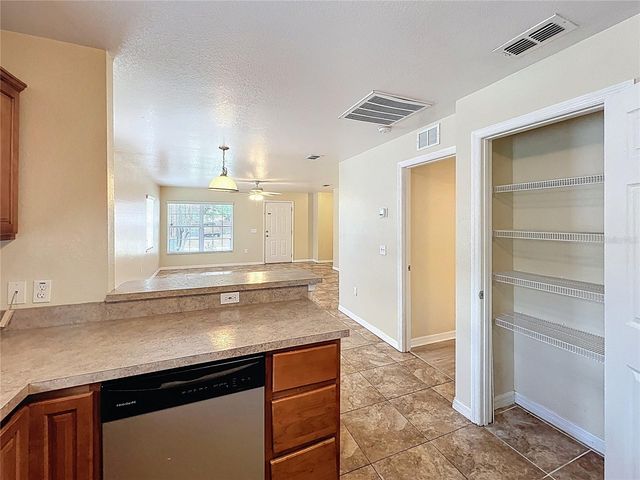 838 N IOWA AVENUE, Lakeland, FL 33801