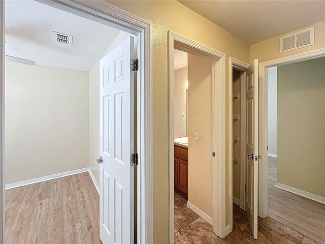 838 N IOWA AVENUE, Lakeland, FL 33801