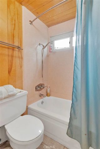 535 Sunderland Court, Lake Arrowhead, CA 92352