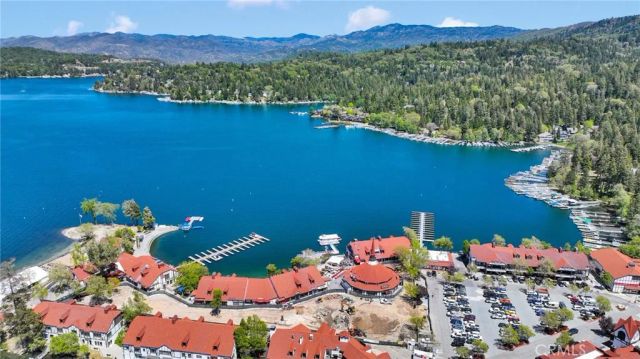 535 Sunderland Court, Lake Arrowhead, CA 92352