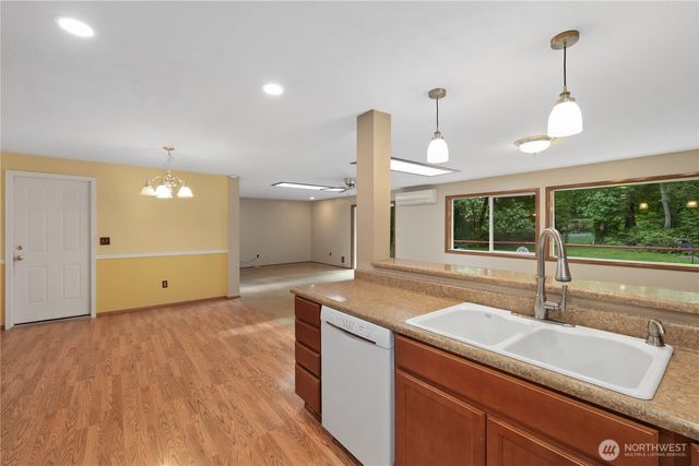 2115 Lorraine Drive SE, Olympia, WA 98501