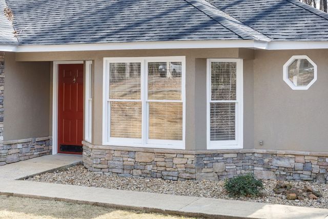 469 Cedar Drive, Smiths Station, AL 36877