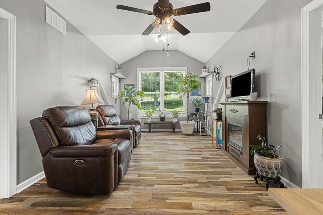 568 Lassing Way, Walton, KY 41094
