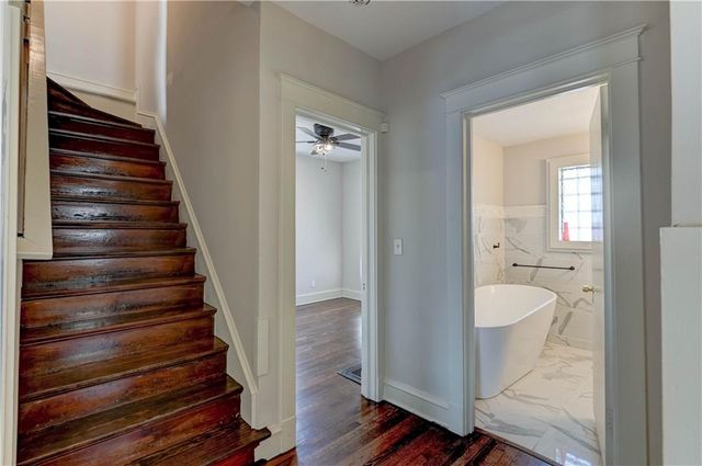 1326 Lake Avenue, Kansas City, MO 64109