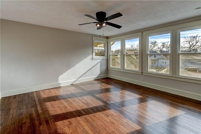 1326 Lake Avenue, Kansas City, MO 64109