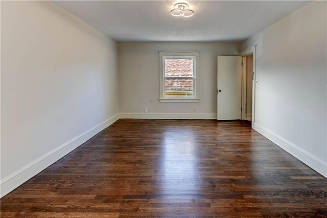 1326 Lake Avenue, Kansas City, MO 64109