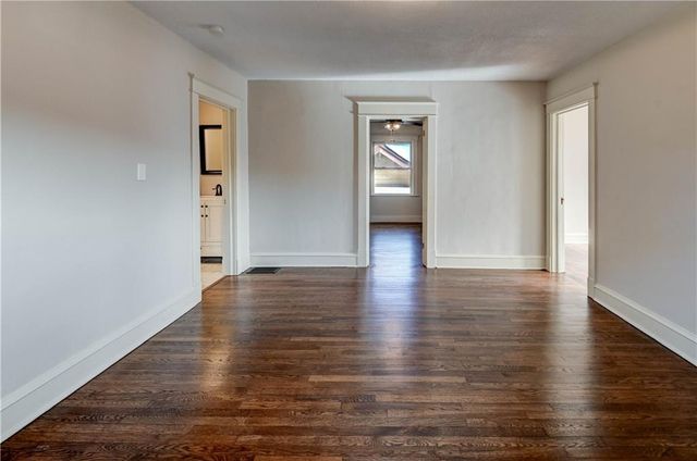 1326 Lake Avenue, Kansas City, MO 64109