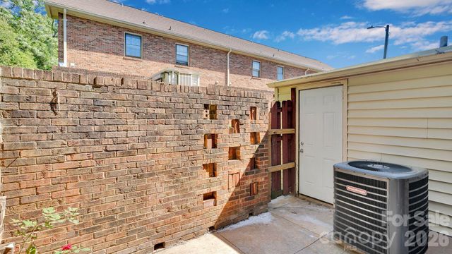 1231 Archdale Drive A, Charlotte, NC 28217
