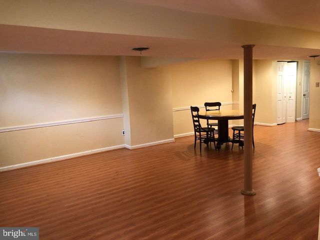 701 ROBERT RD, Rockville, MD 20850
