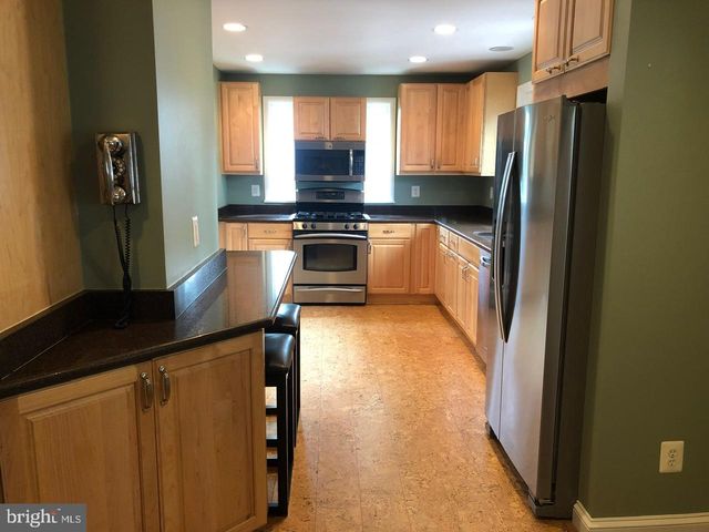 701 ROBERT RD, Rockville, MD 20850