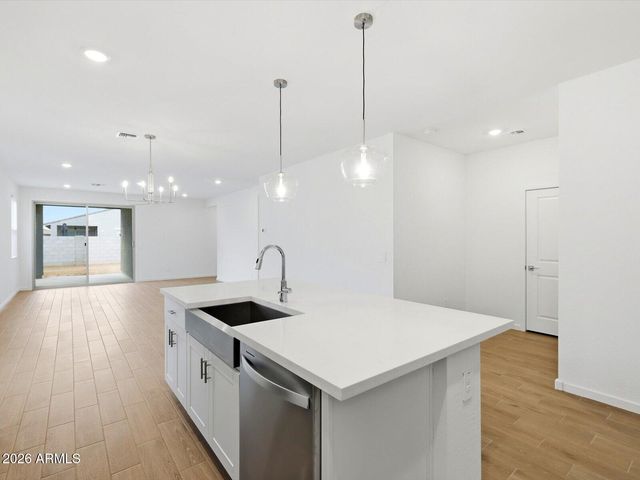 15803 W COTTONTAIL Lane, Surprise, AZ 85387