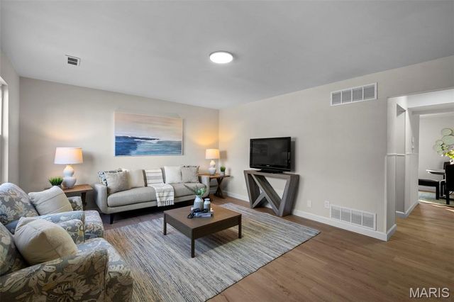 2216 Jackson Drive, Arnold, MO 63010