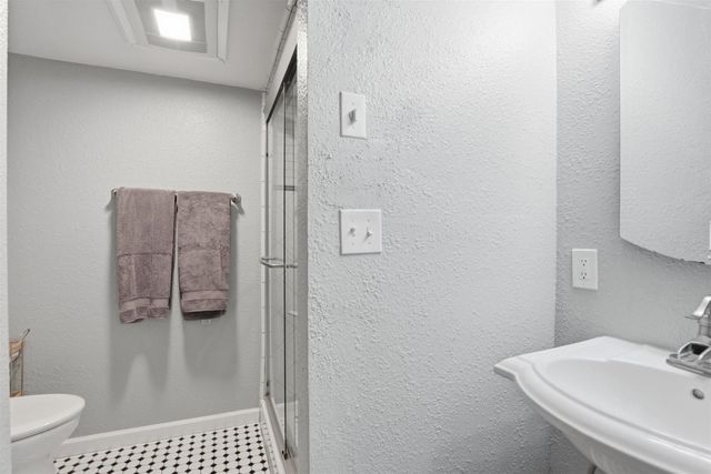 5709 N Driscoll Blvd, Spokane, WA 99205