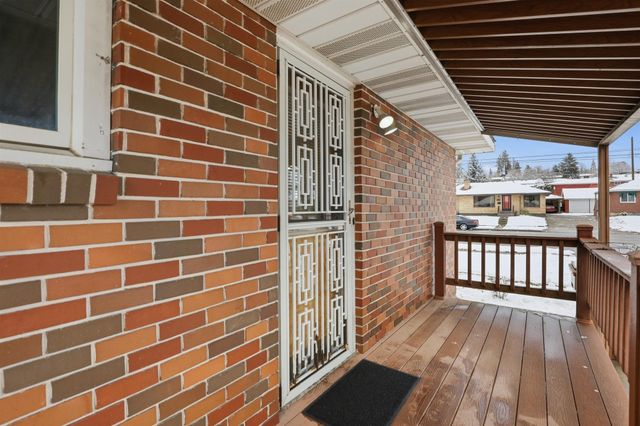 5709 N Driscoll Blvd, Spokane, WA 99205