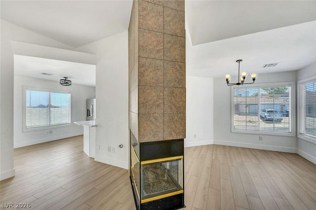 400 Breeze Way, Henderson, NV 89015