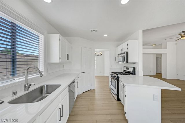 400 Breeze Way, Henderson, NV 89015