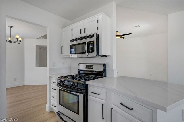 400 Breeze Way, Henderson, NV 89015