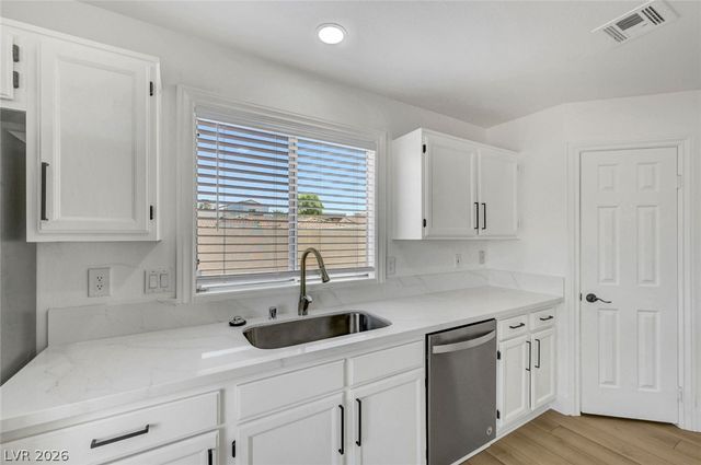 400 Breeze Way, Henderson, NV 89015