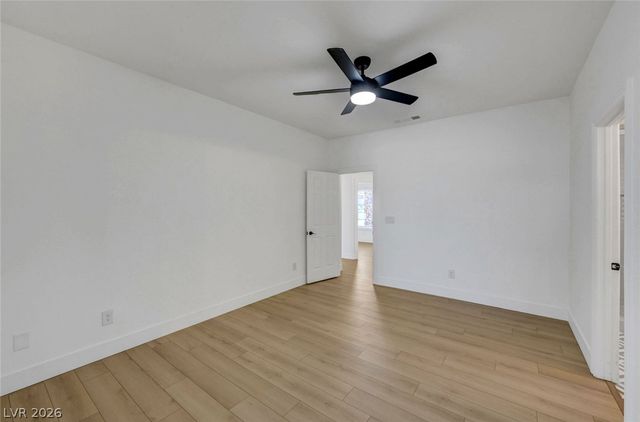 400 Breeze Way, Henderson, NV 89015