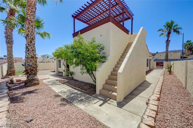 400 Breeze Way, Henderson, NV 89015