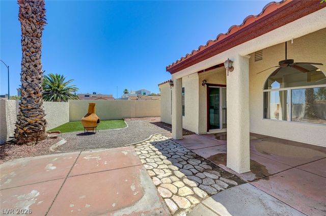 400 Breeze Way, Henderson, NV 89015