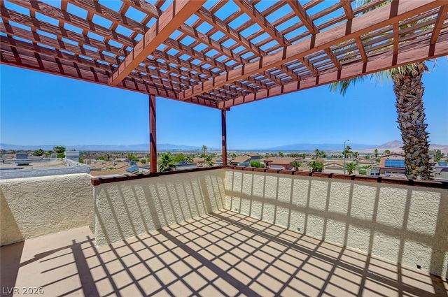 400 Breeze Way, Henderson, NV 89015