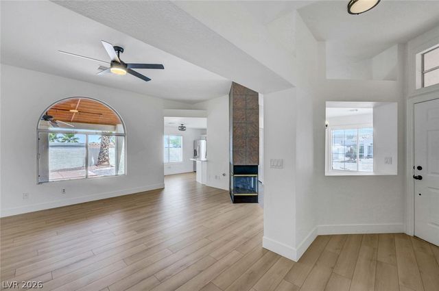 400 Breeze Way, Henderson, NV 89015