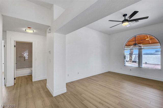 400 Breeze Way, Henderson, NV 89015