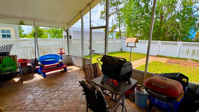 5885 Rambler Rose Way, West Palm Beach, FL 33415
